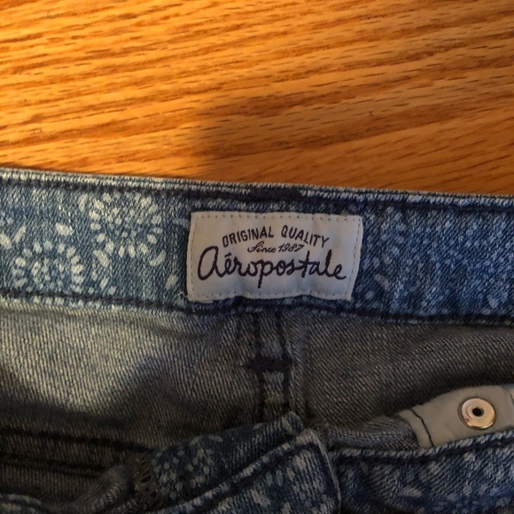Aeropostale low rise shorts - Picture 4 of 5